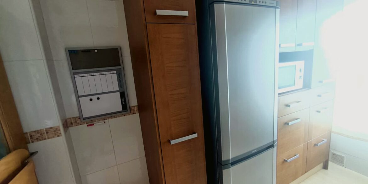 o_1jhj6rat41nt01jbg2df1j231knl24