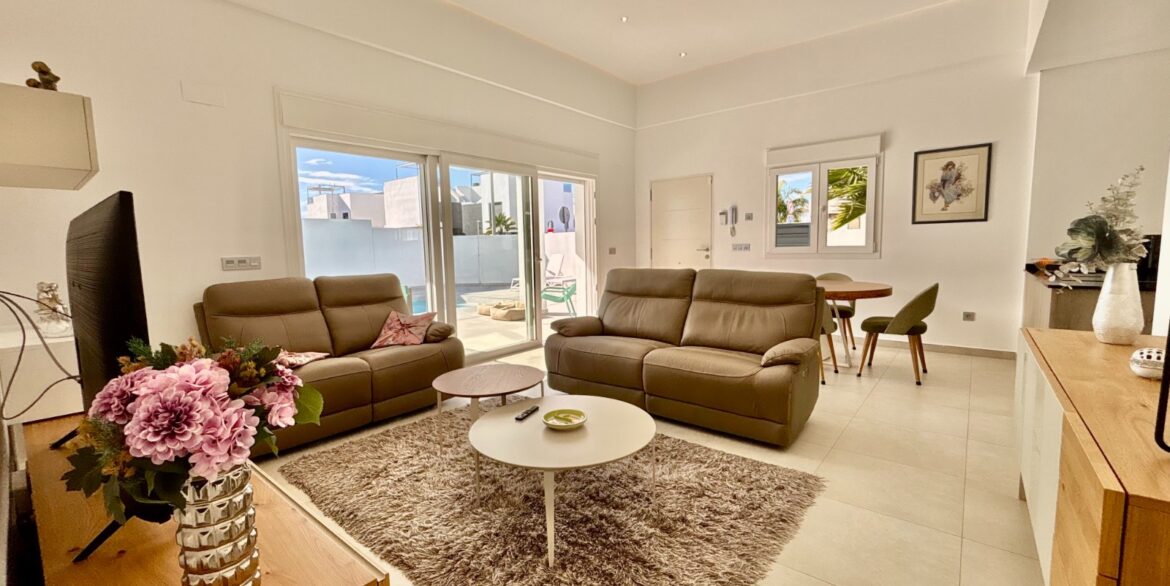 o_1jhjf0i3d1qhg1e29f7fnpl1a3d24