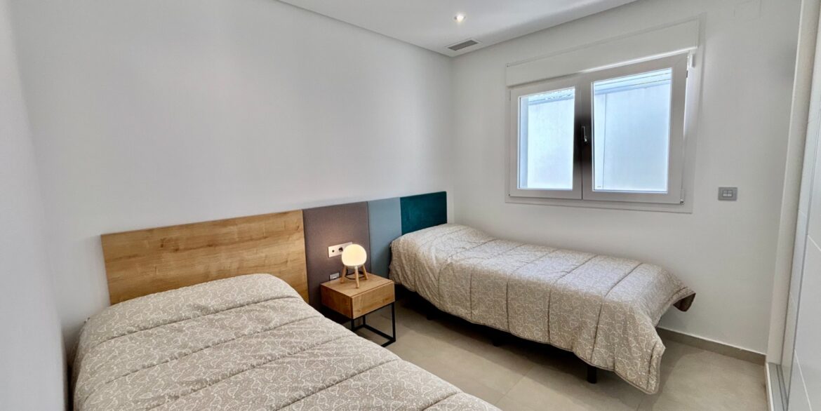 o_1jhjf0i3d9ql1es1tk81mhil702j