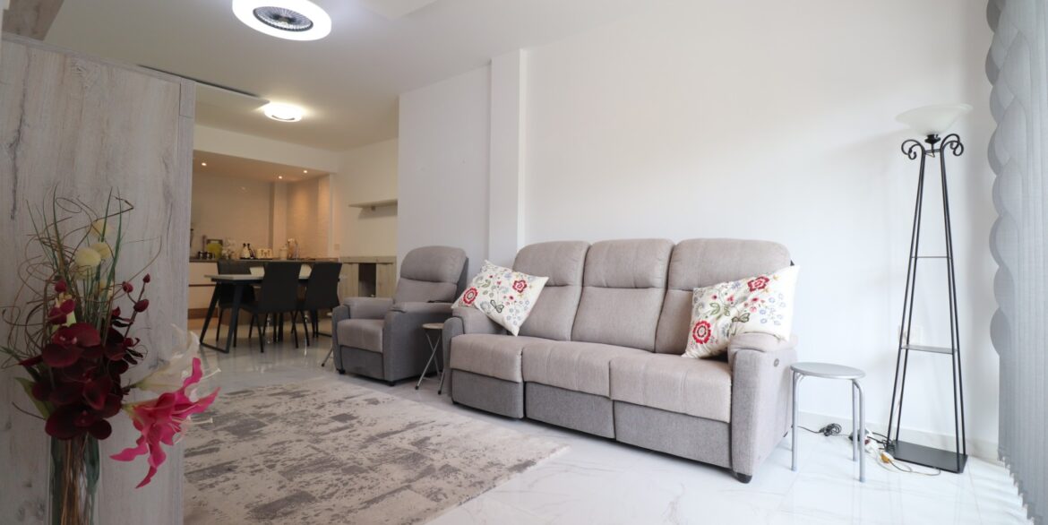 o_1jhqjva761t2115o47olcui4rl2b