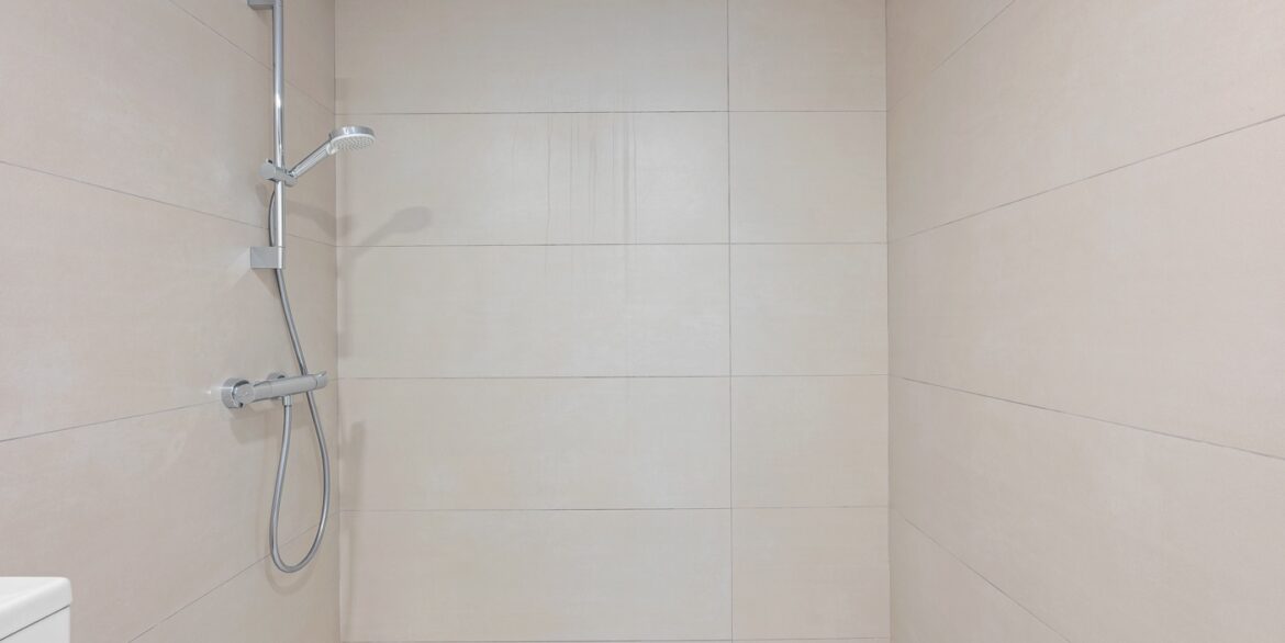 o_1jht5bhgk4e61nkg7149u1foo37