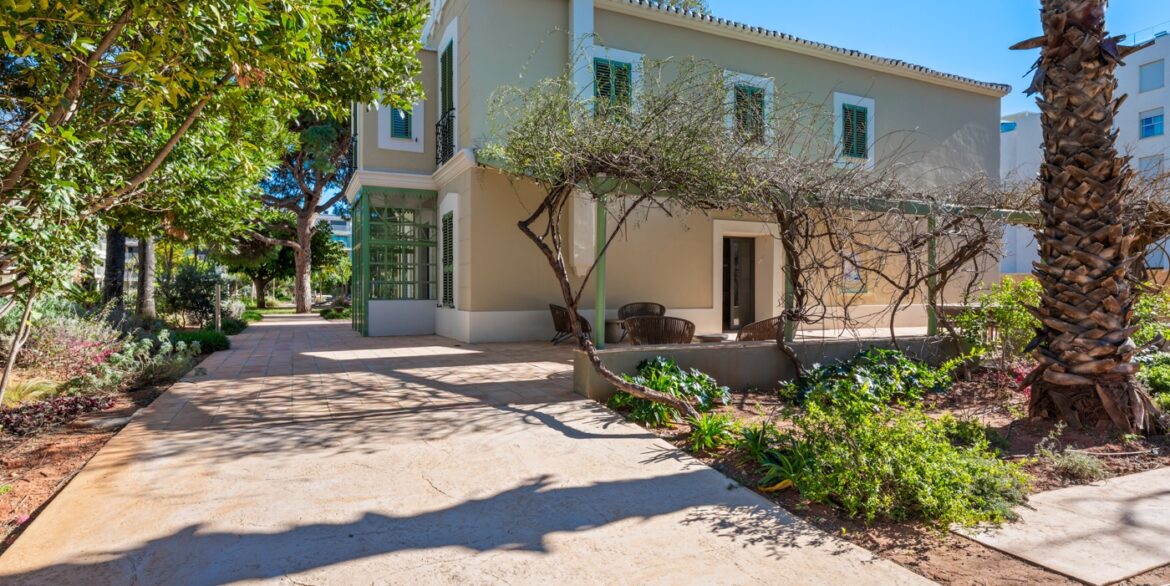 o_1jht5bhgl1omifpk42717efion3v