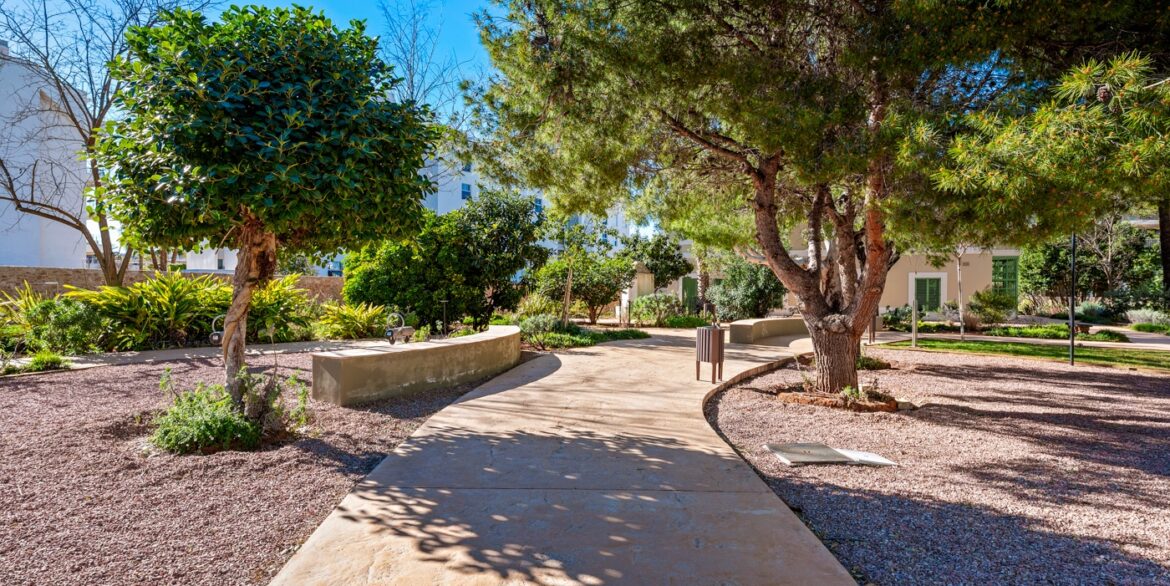 o_1jht5bhgleh6b6ocm4kq2192n4g