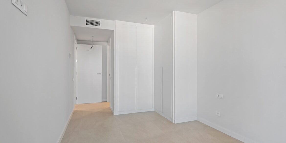 o_1jht5bhglf68ja31ngnlnfnc63b