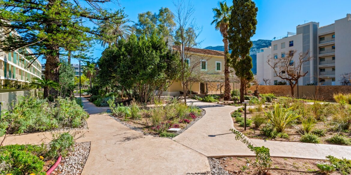 o_1jht5bhglm07mj6qq35bjcsc3s