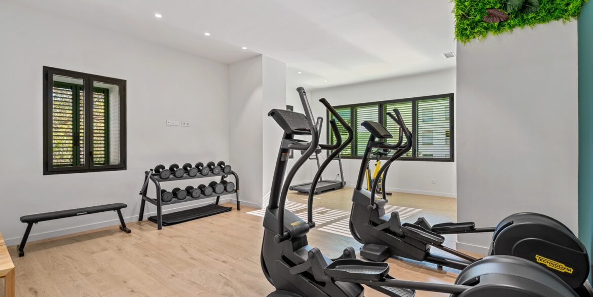 o_1jht5bhglogtoo2jglbrbvh74l