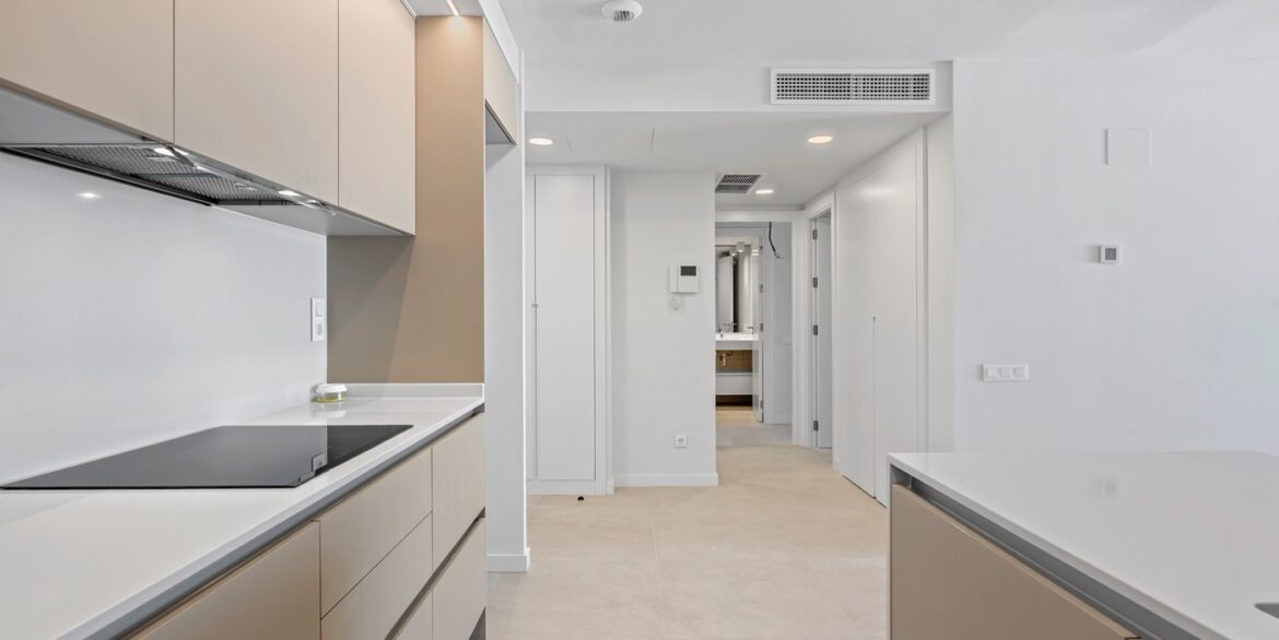 o_1jht5bhglpmehugqebrhjgji3i