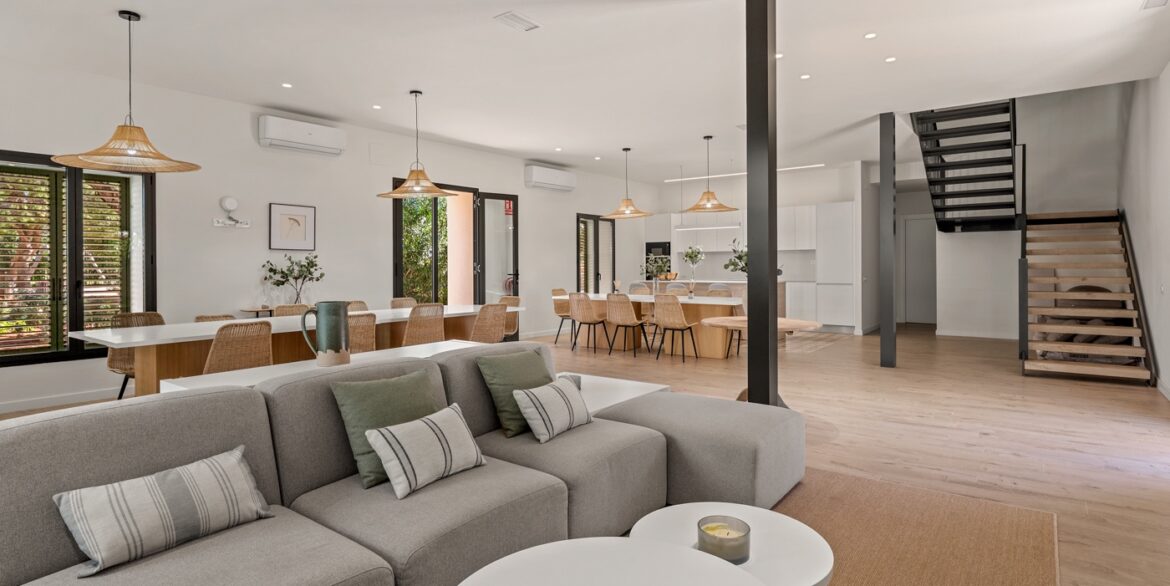 o_1jht5bhglv591c9lm9ek01nmq49