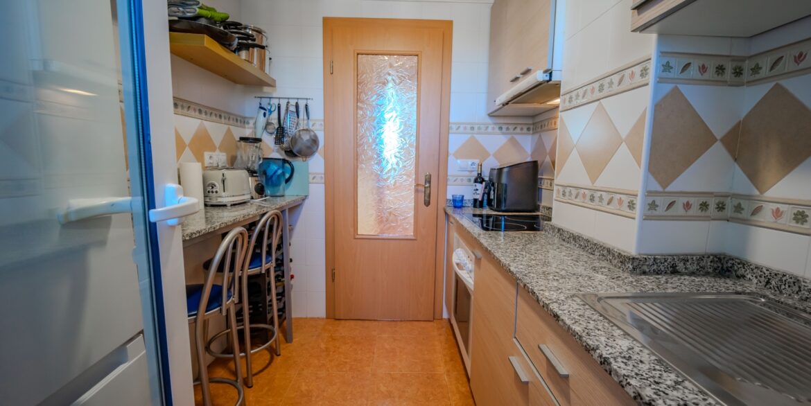 o_1jht9k4ki8uh1r9b1na71eem1kdf32