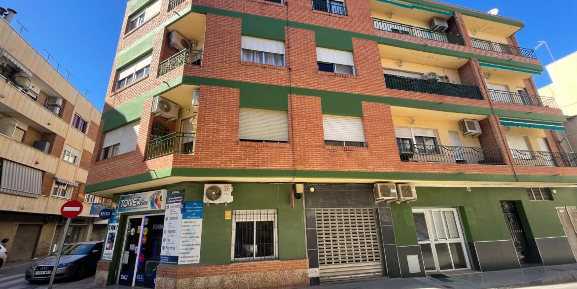 o_1jhtghkq5m1k1cjnujp796901k