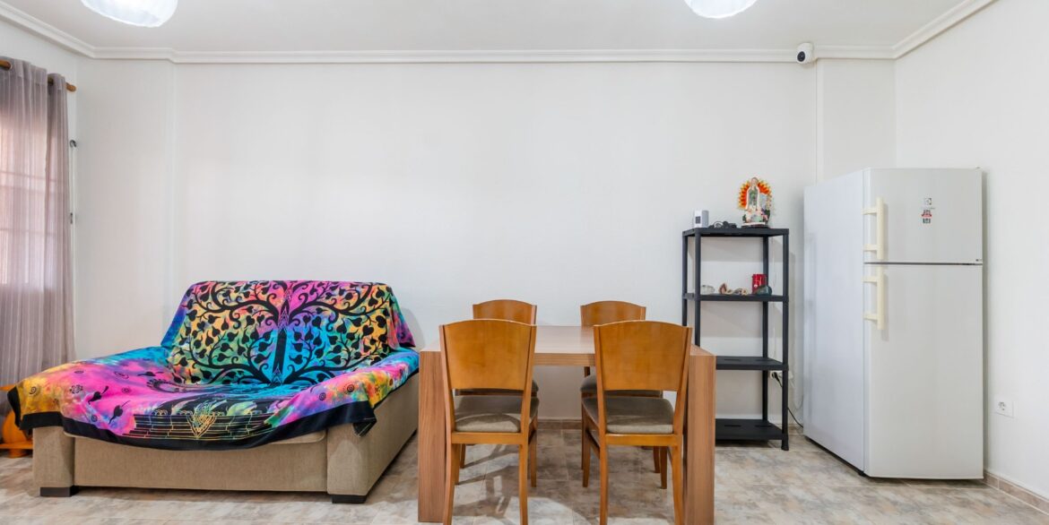 o_1jhtki0ad1ik11b26mpv4hfguu24