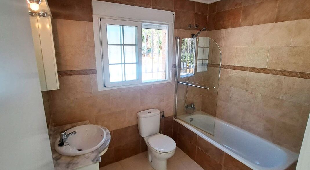 o_1jhtn7d3jugs1a41107n1jrergf2d