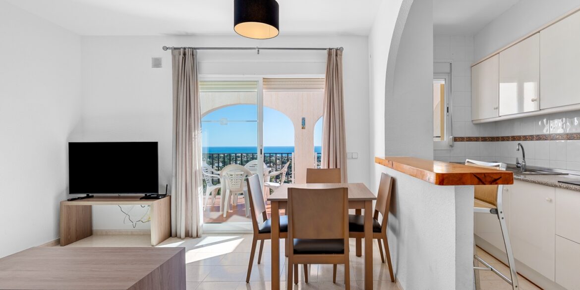 o_1ji3em11167v10gmllh8nn1guj34