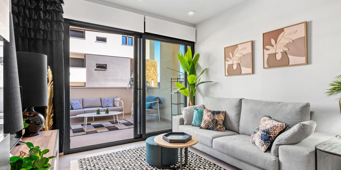 o_1ji52vnos17vmp8k9hu1ep1t1l3g