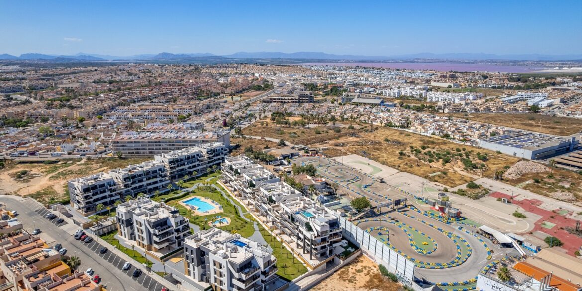 o_1ji52vnos2qumci12qhdsh9h4h