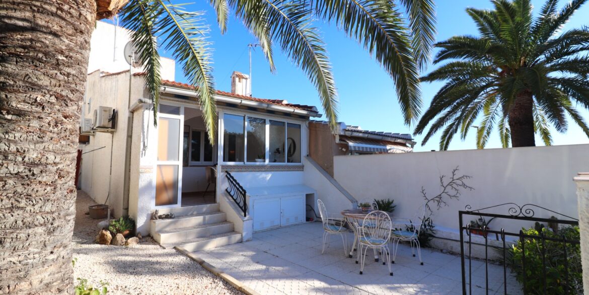 o_1ji7vkev9lh772c1d70116m1slr29