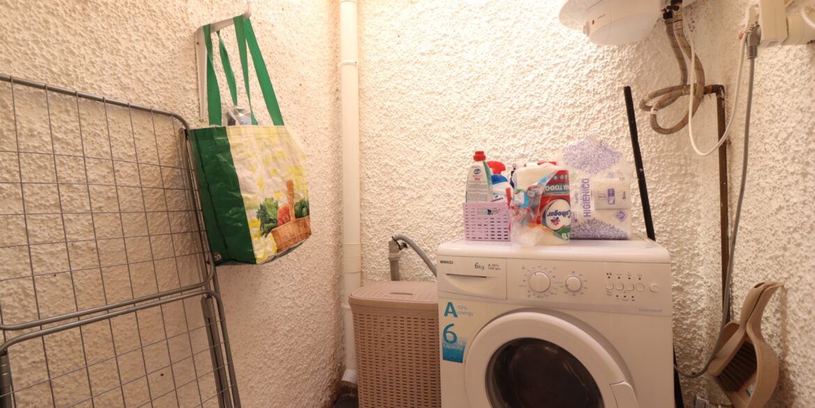 o_1ji7vkev9s2p1g2n1edf1rbh1lgl27