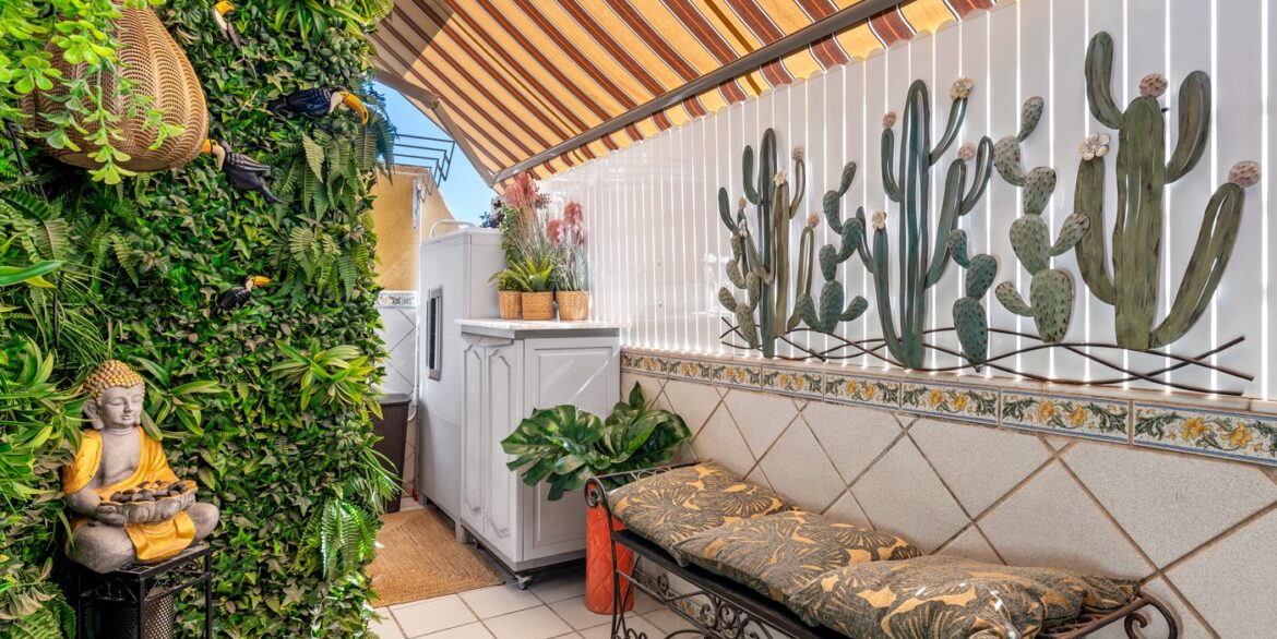 o_1jicif30v6931un9a151ht71veu2r