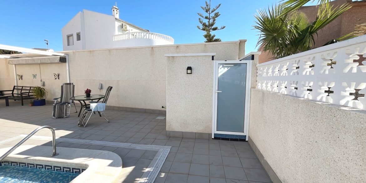 o_1jicirv8p1q1c13u7kej1i1u1p6i36