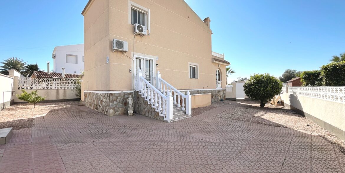 o_1jicirv8p2hi1tuq0o1qp91emu30