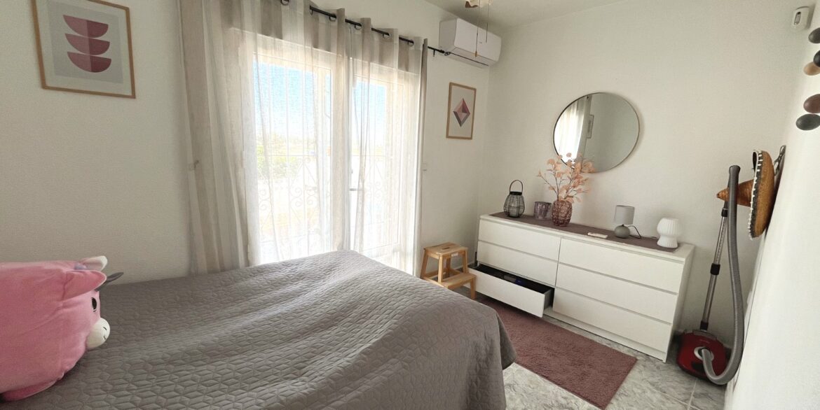 o_1jicirv8q1jc8ij7cot15kr1boo3d