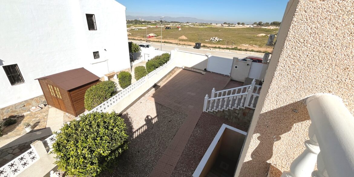 o_1jicirv8qjhv1ans10fp14n51vht3r