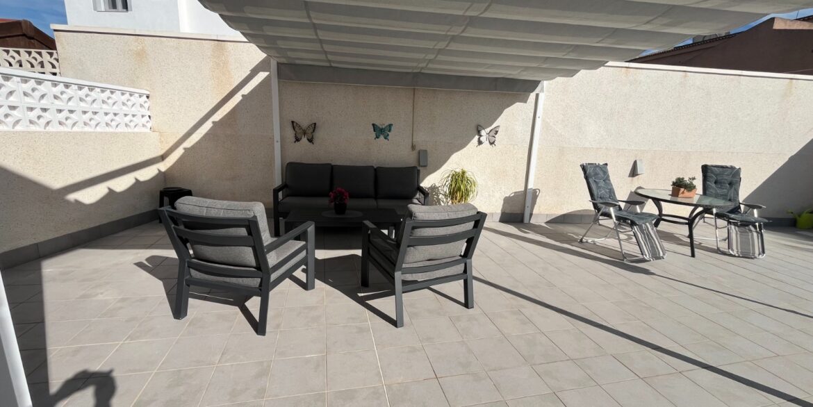 o_1jid8a5rj1jju144a1jrt107f1nsp1q