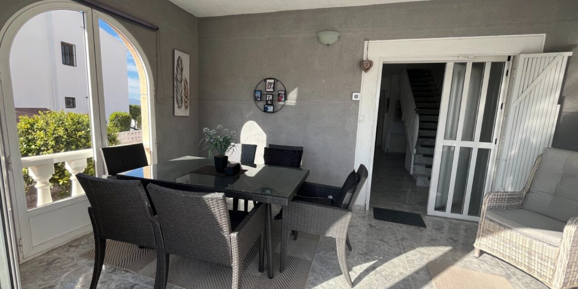 o_1jid8a5rjb6s9imbc5a6gad11v