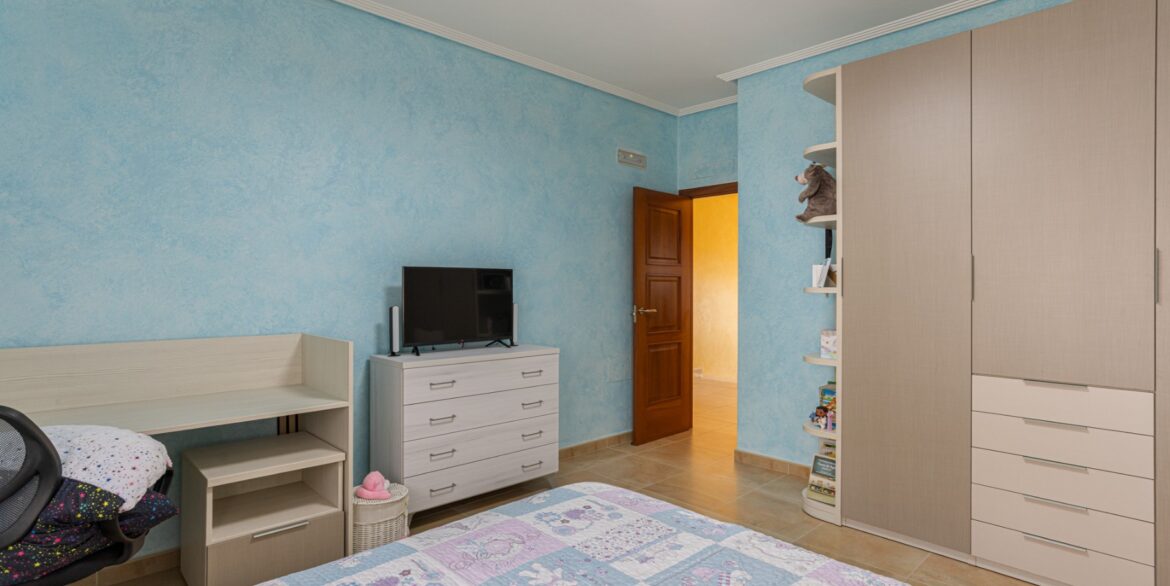 1053862_699d5b714c421