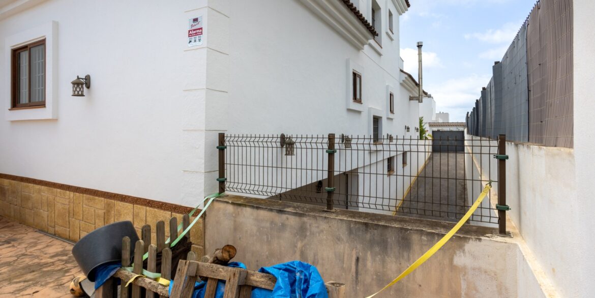 1053884_699d5bf9d69bb