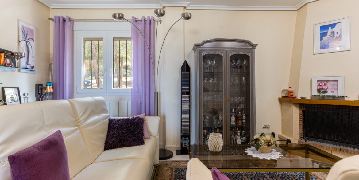 1140381_699d5be46fa82