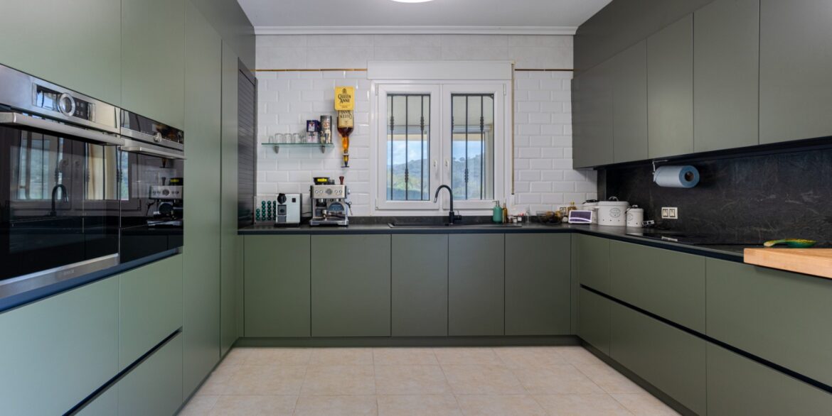 1140383_699d5bda4c96a