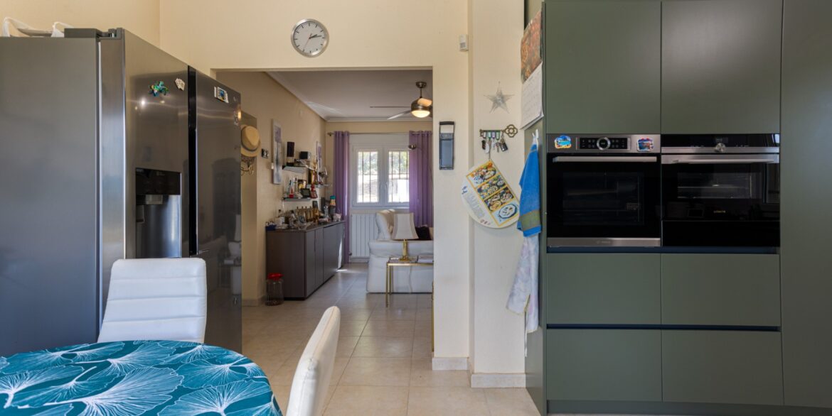 1140385_699d5bbf82445