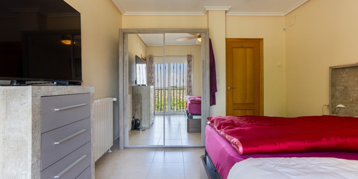 1140390_699d5bd56cc73