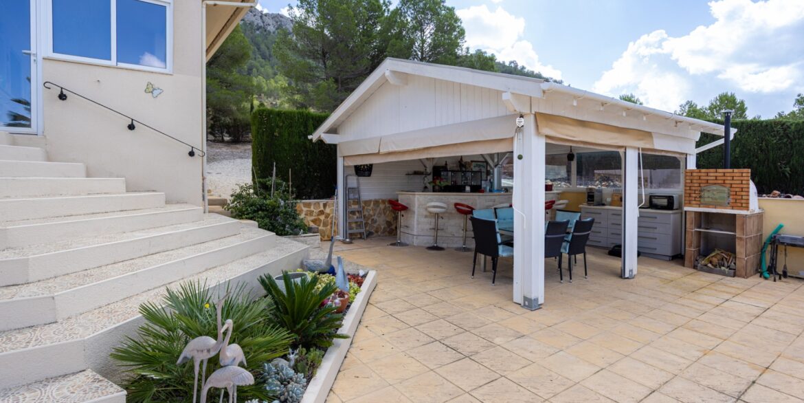 1140412_699d5b6fafe34