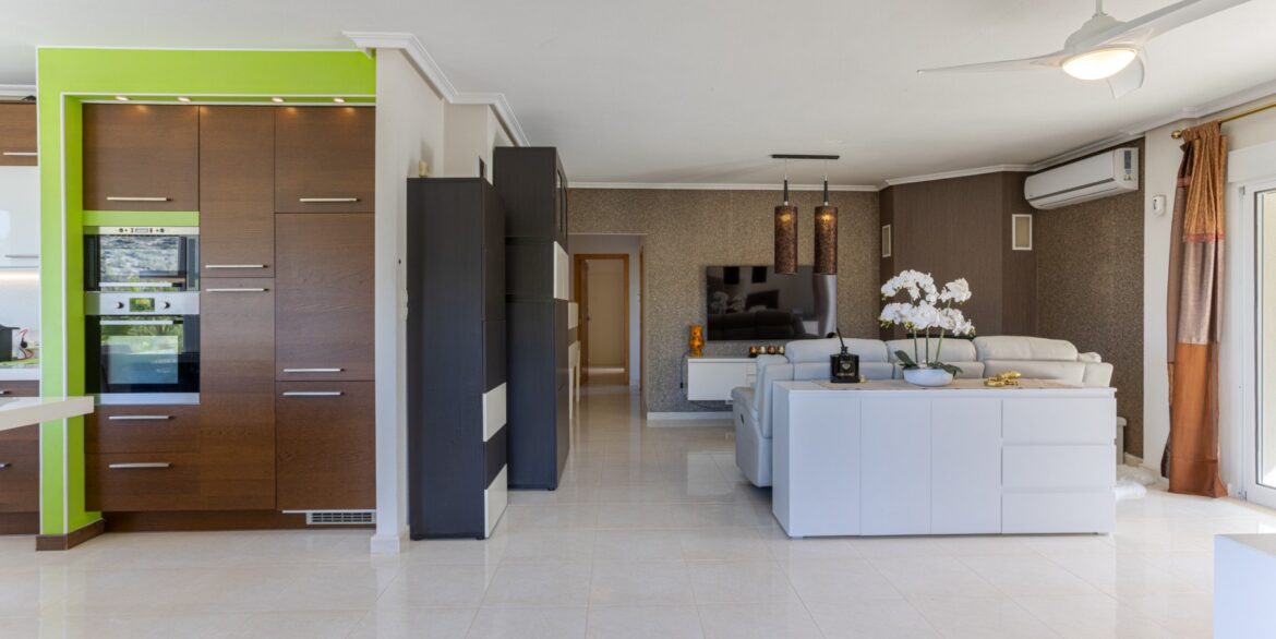 1141163_699d5b1b395d0