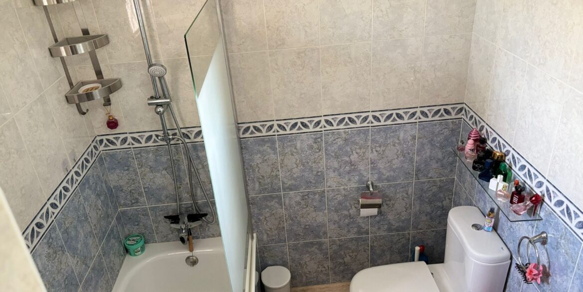 1155548_699d5bd993619