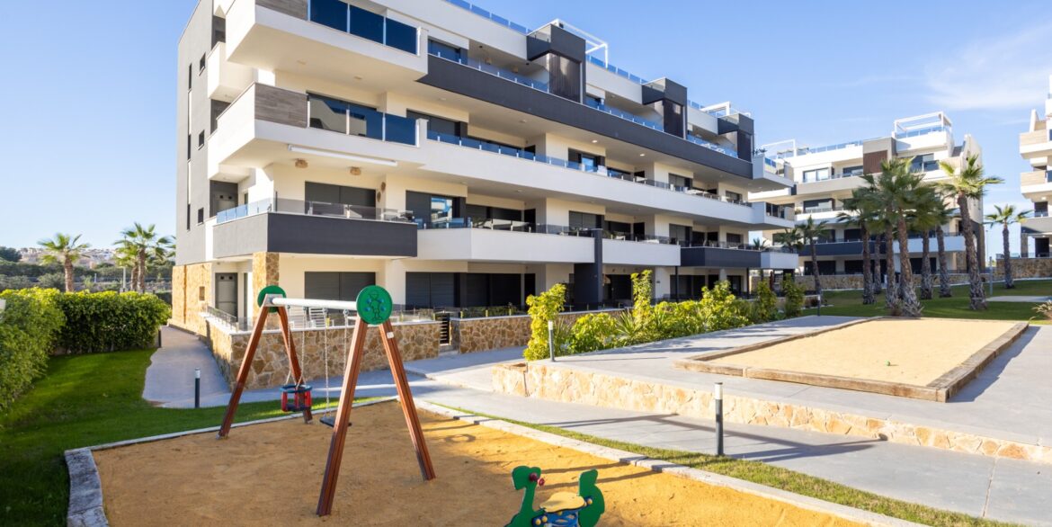 1200287_699d5b824f441