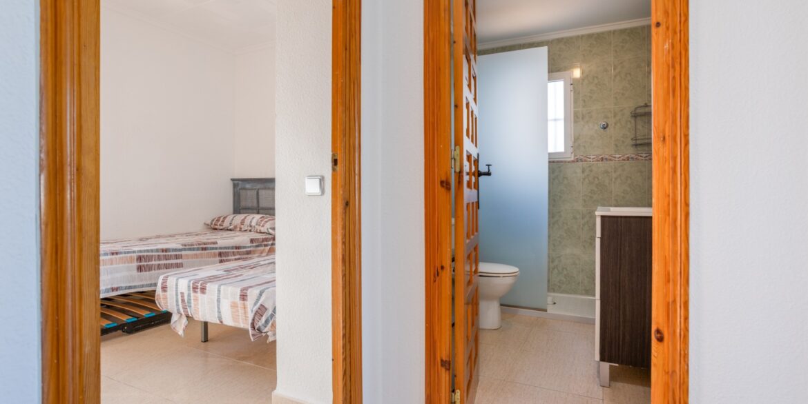 1207966_699d5bed03cb0