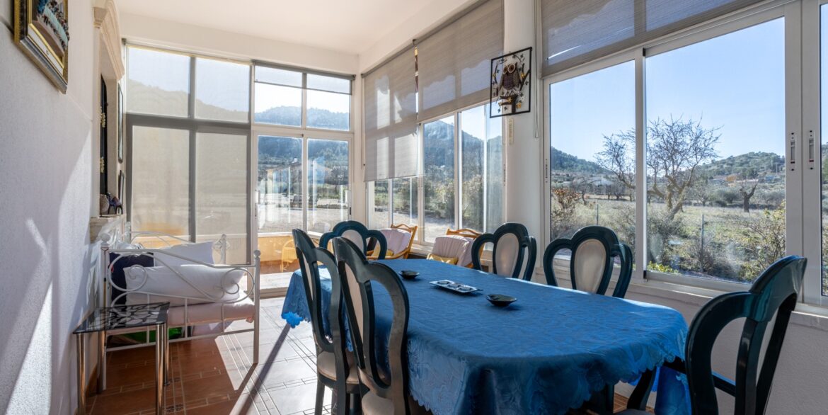 1227990_699d5b614708f