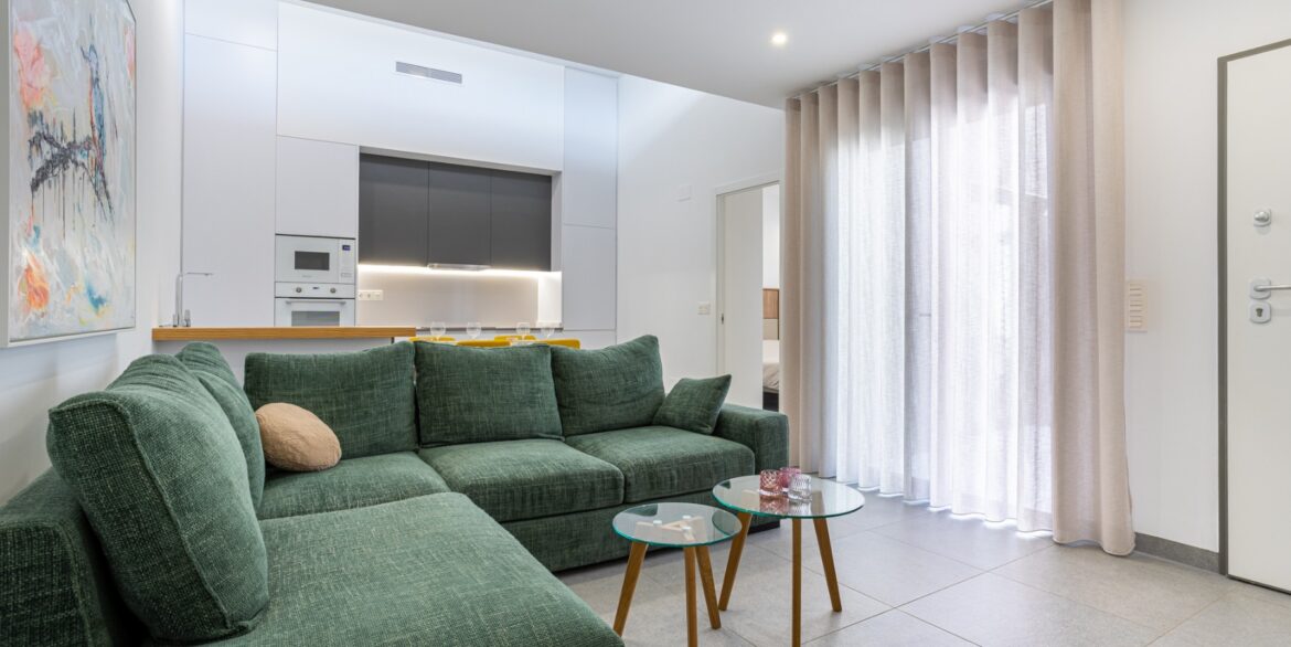 1243667_699d5b9c9b6fa