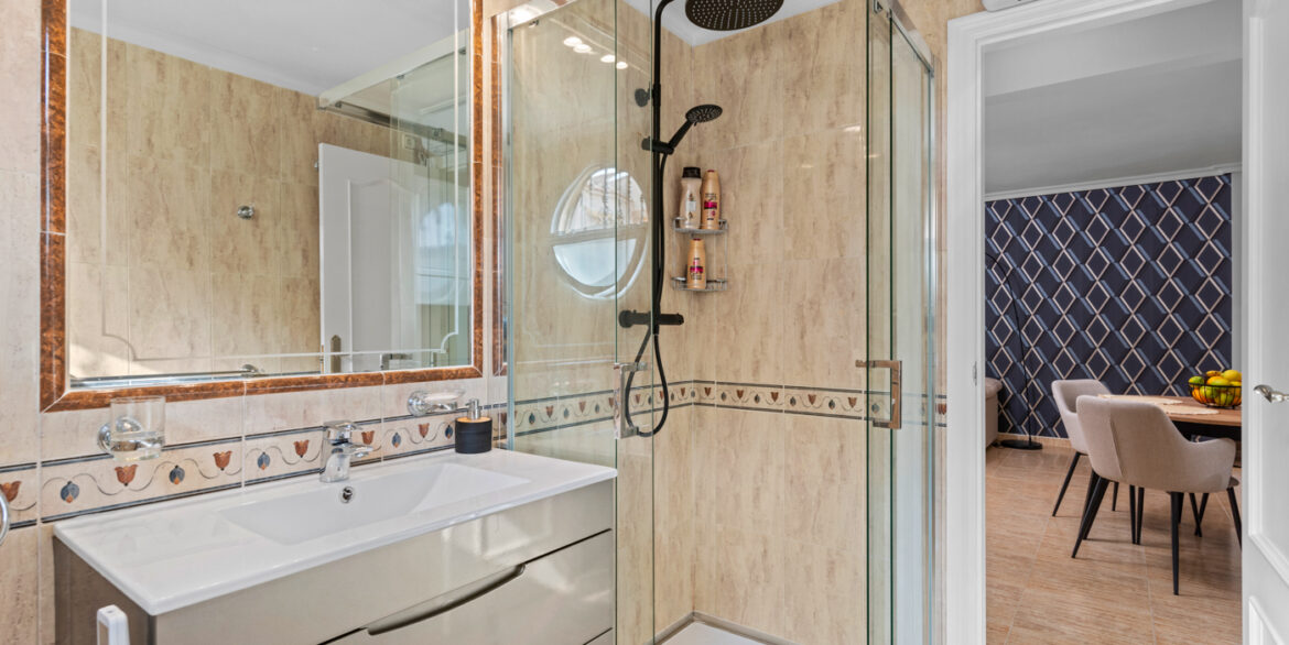 187720_67447cf185309