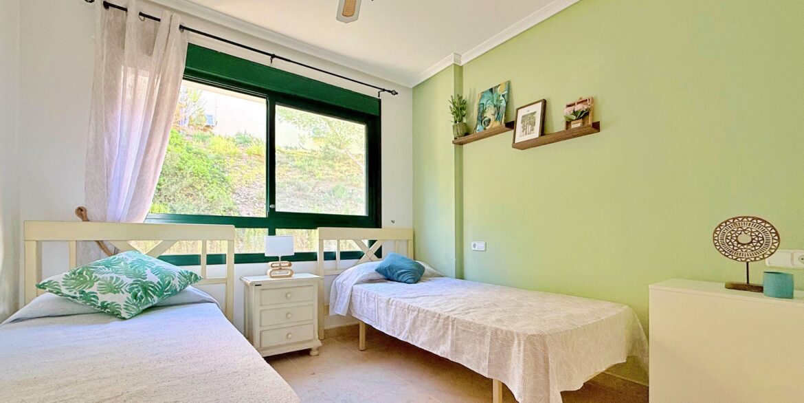 696147255f63a_IMG_9049