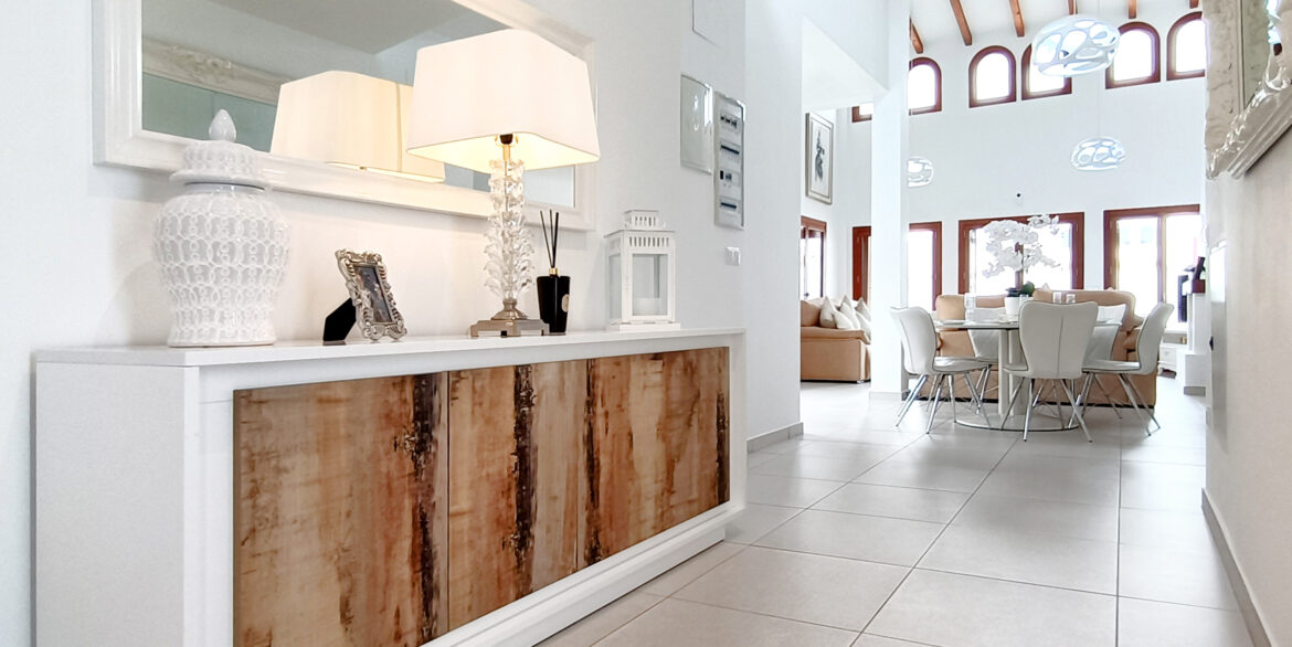 CasaCreative_SunSurehub_El_Valle_Azabache_Villa_dining_02-scaled