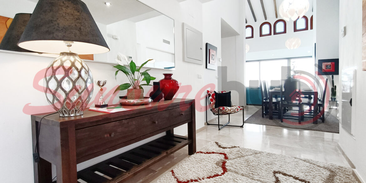 CasaCreative_SunSurehub_El_Valle_Opalo_Villa_04_entrance_03w-scaled