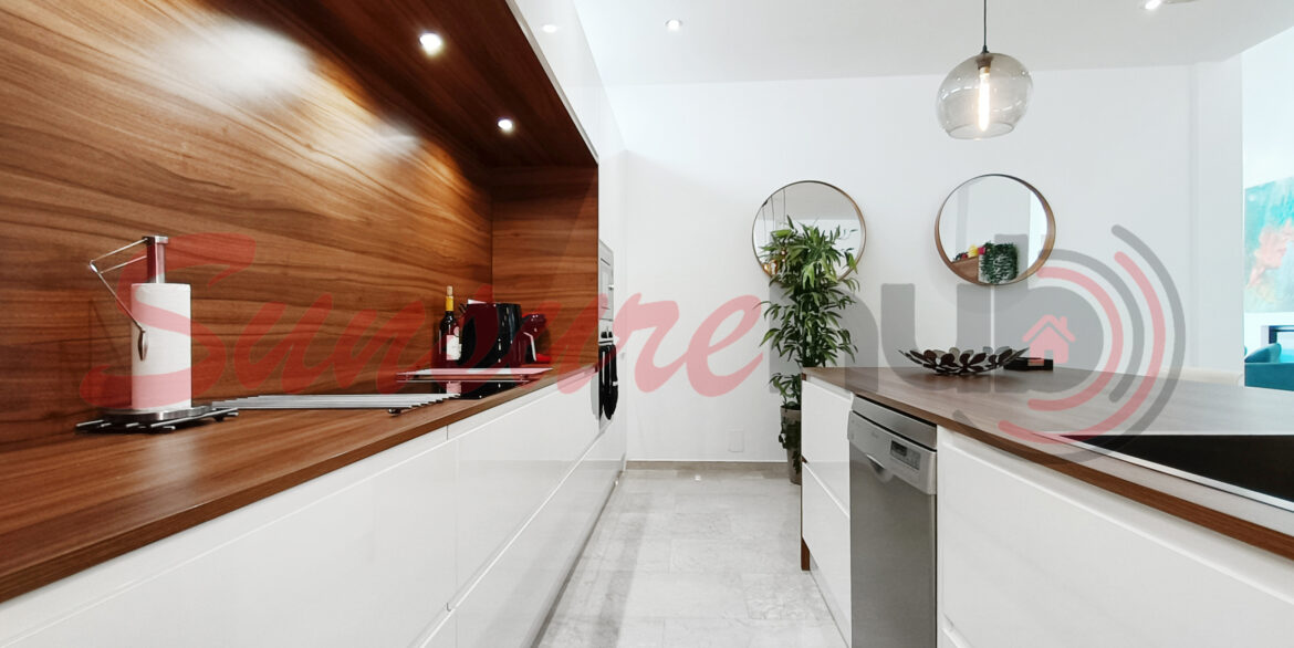 CasaCreative_SunSurehub_El_Valle_Opalo_Villa_04_kitchen_03w-scaled