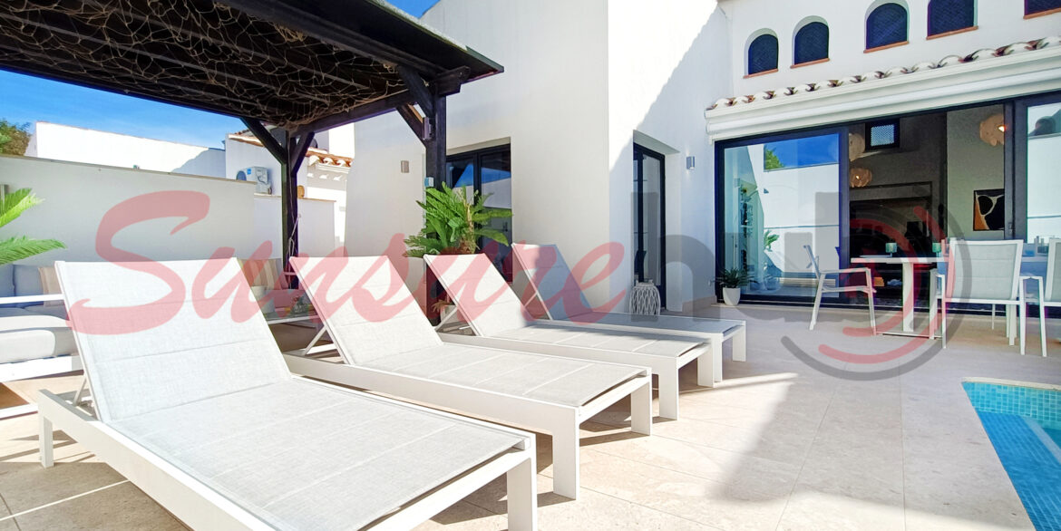 CasaCreative_SunSurehub_El_Valle_Opalo_Villa_04_patio_03w-scaled