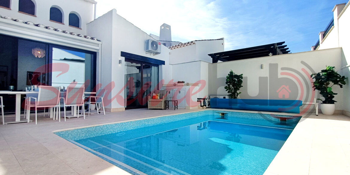 CasaCreative_SunSurehub_El_Valle_Opalo_Villa_04_pool_03w-scaled