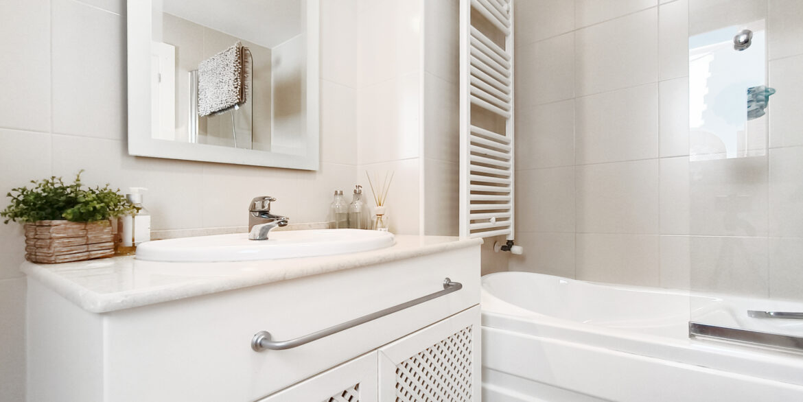 El-Valle-Ortosa-11-1A-Apt_-Bathroom2-02-scaled