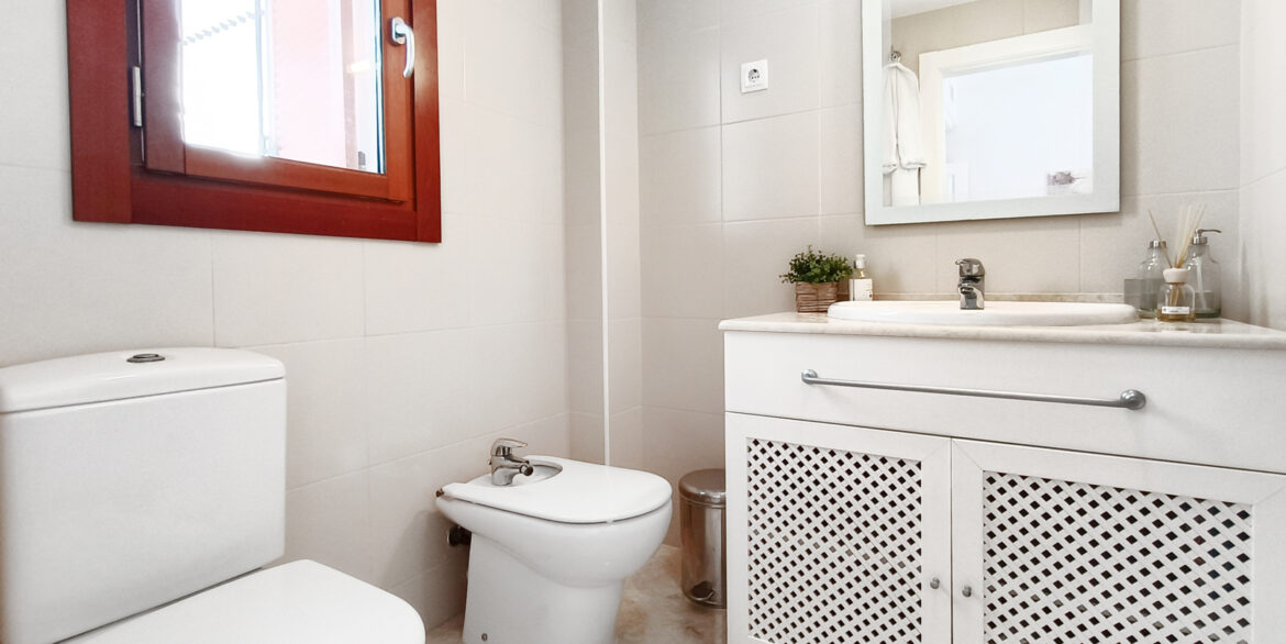 El-Valle-Ortosa-11-1A-Apt_-Bathroom2-04-1-scaled